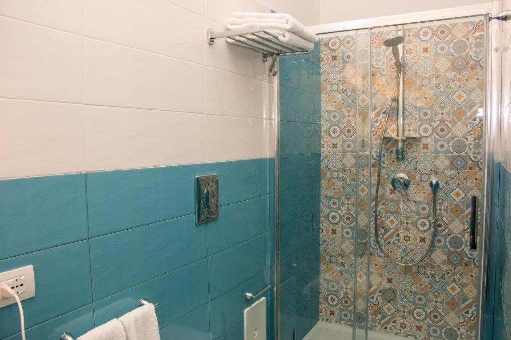 Florita Napoli Hotel Ngoại thất bức ảnh
