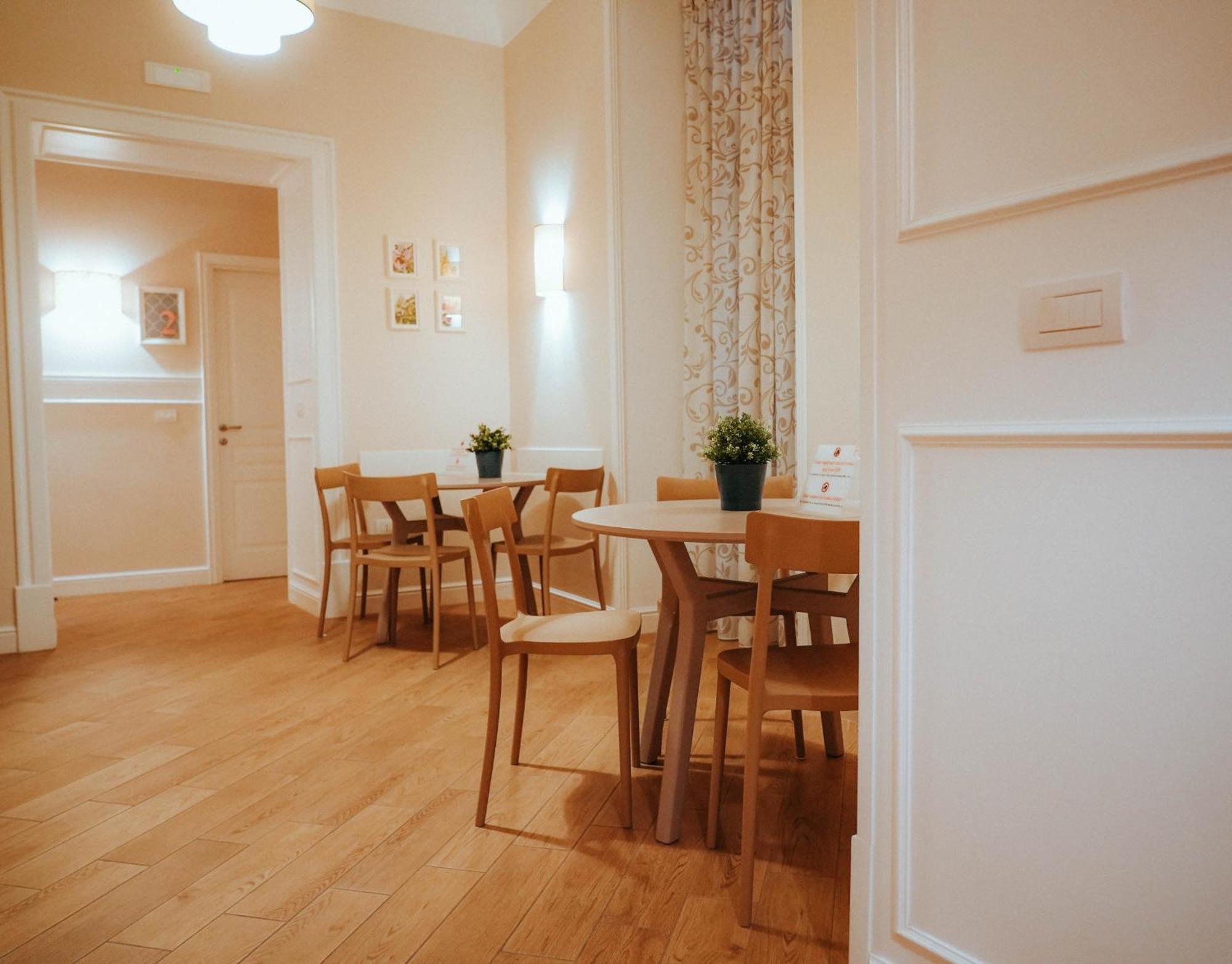 Florita Napoli Hotel Ngoại thất bức ảnh