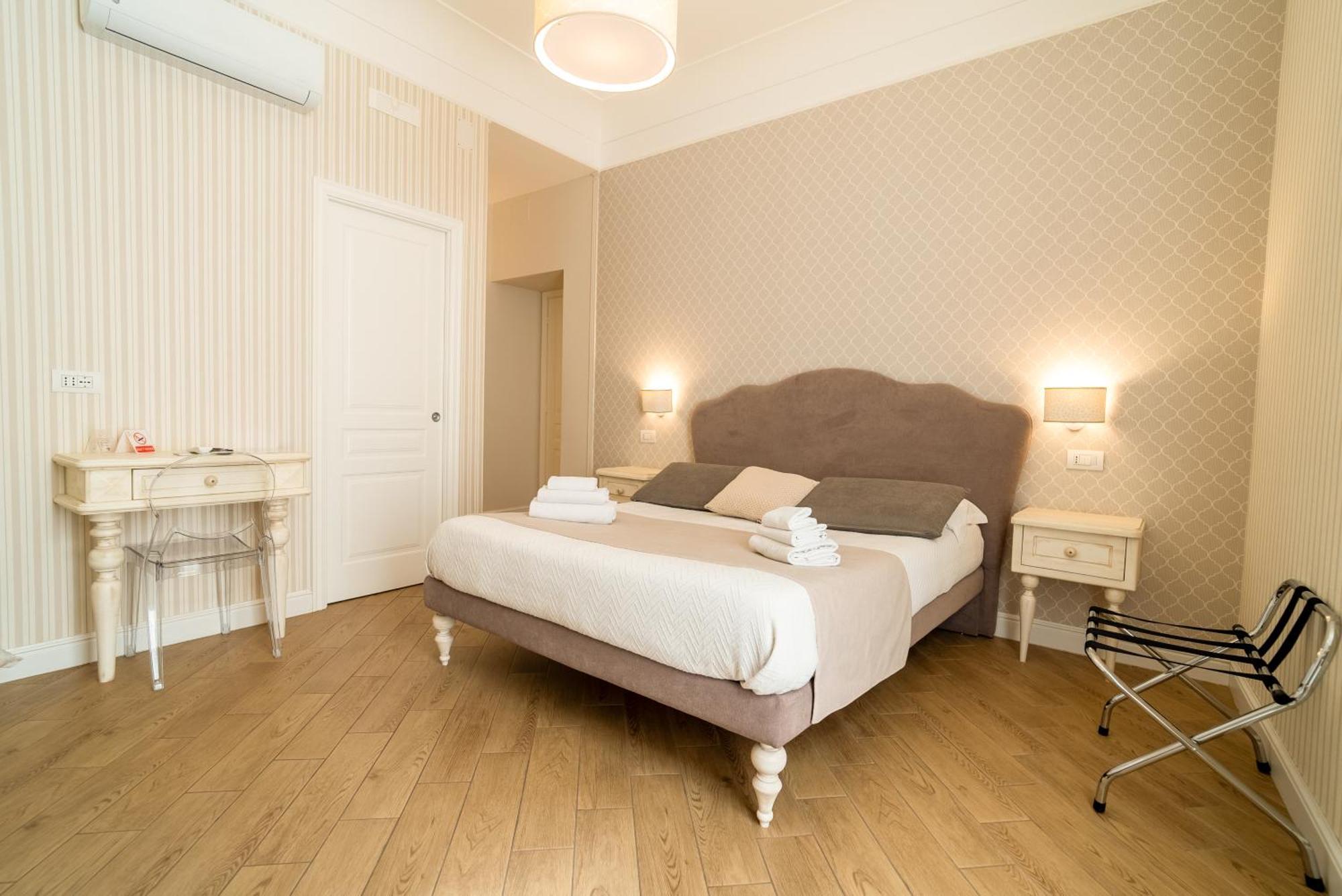 Florita Napoli Hotel Ngoại thất bức ảnh