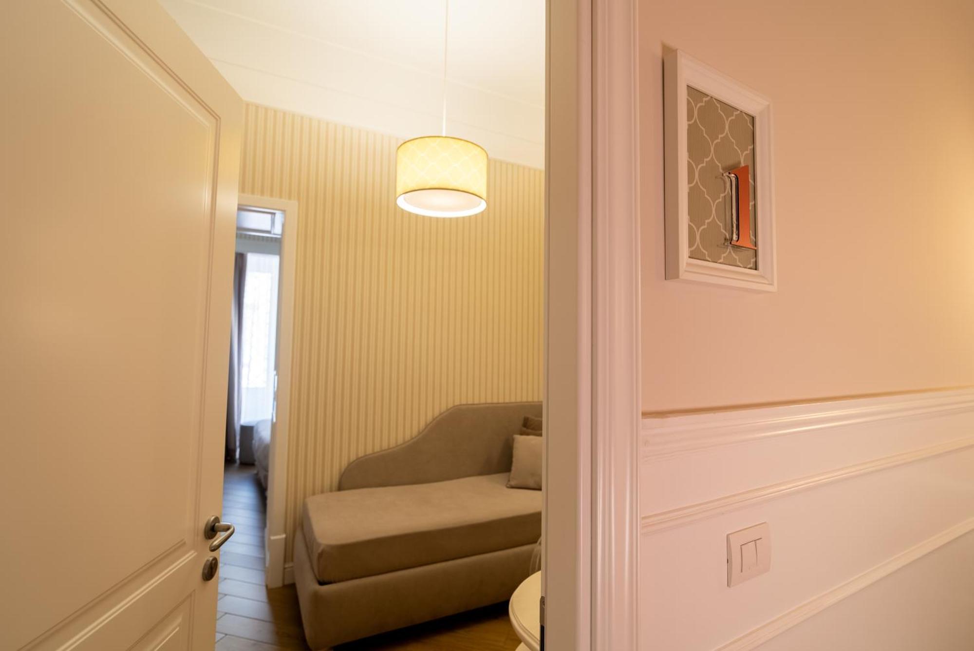 Florita Napoli Hotel Ngoại thất bức ảnh